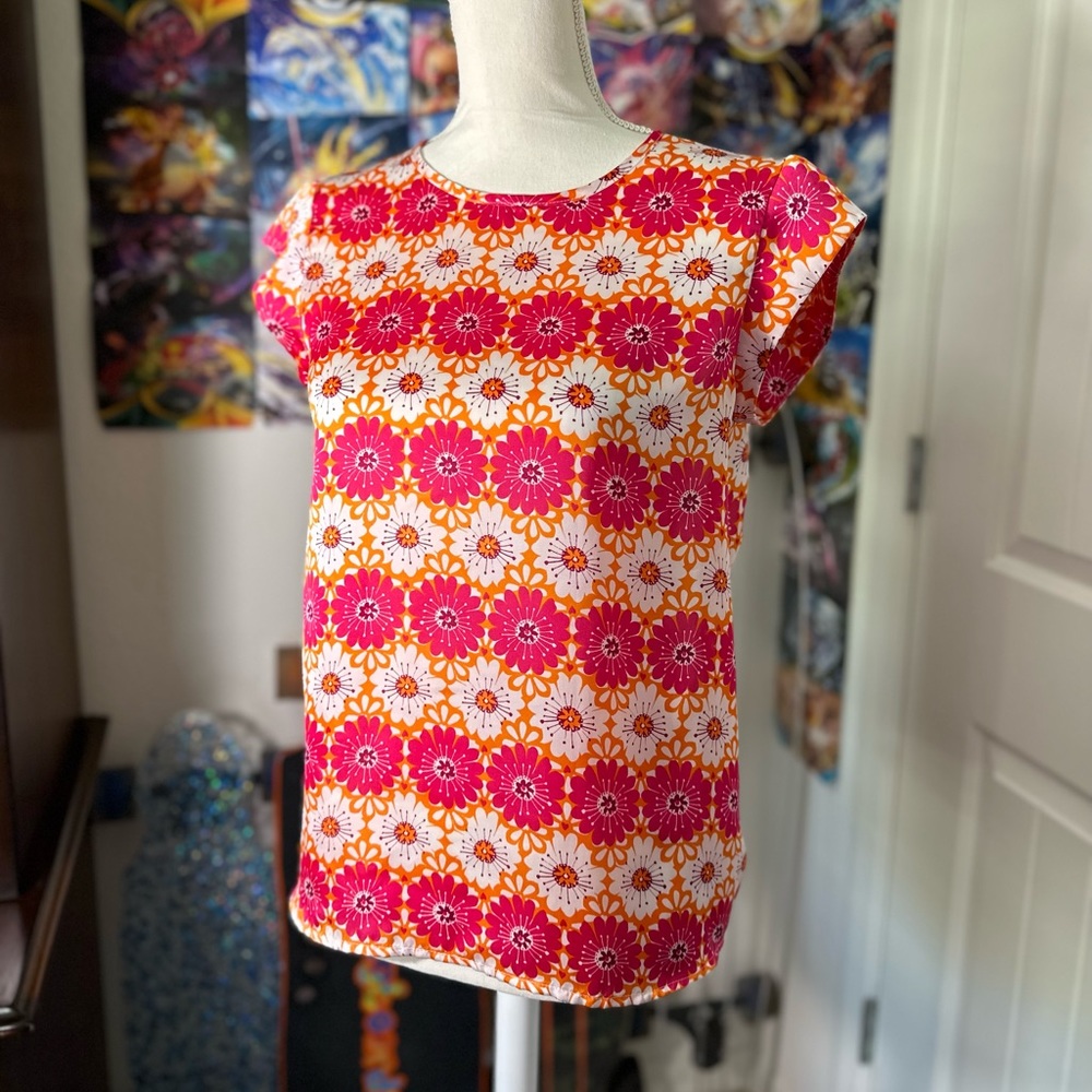 Cute Top by Charming Charlie